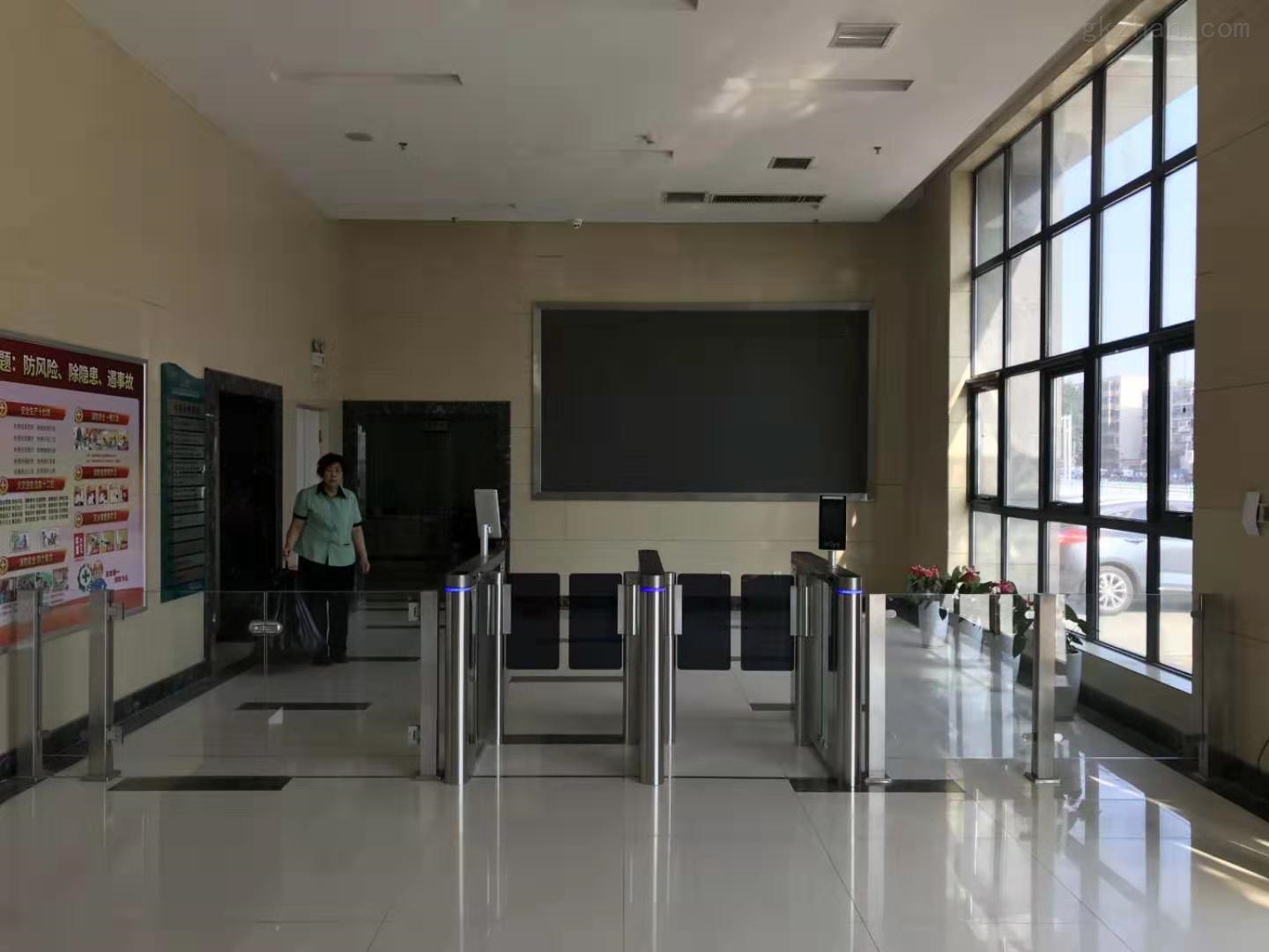 超薄款写字楼速通门