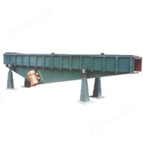 水平振動(dòng)輸送機(jī)