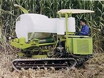 科脈機械9YCZ-1.0自走式圓草捆纏膜機